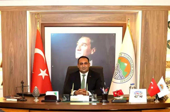 Başkan Yılmaz, 3. kez 'Türkiye'nin en başarılı belediye başkanı' seçildi
