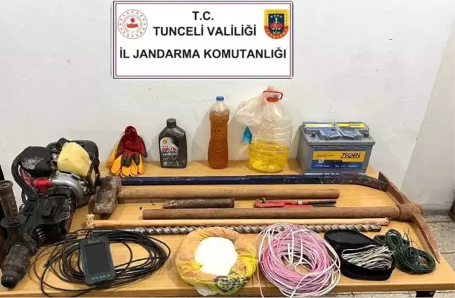 Tunceli'de Kaçak Kazı Yapan 5 Kişi Suçüstü Yakalandı