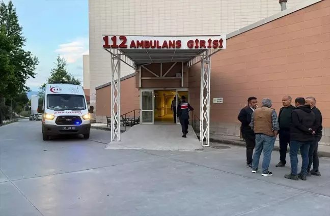 Tire'de Silahlı Kavga: 2 Yaralı, 1 Kadın Darpedildi