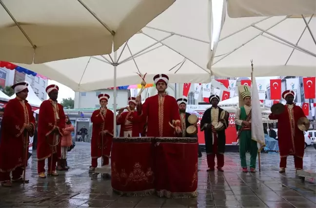 59 Ülkeyle Esenler'de Kültür Şöleni