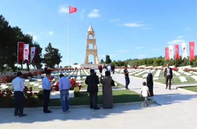102 Yıl Önce Çanakkale'de Şehit Olan Dedesiyle Buluştu