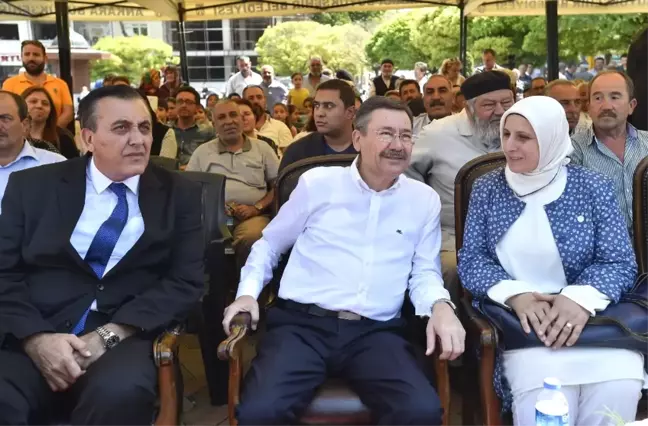 Ankara Büyükşehir'den İlçelere Malzeme Yardımı Devam Ediyor