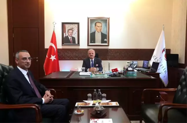 Vali Çakacak, Sivrihisar Kaymakamı Kılıç'ı kabul etti