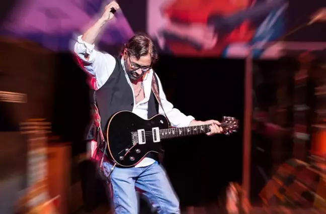 Al Di Meola, İstanbul'da sevenleriyle buluşacak