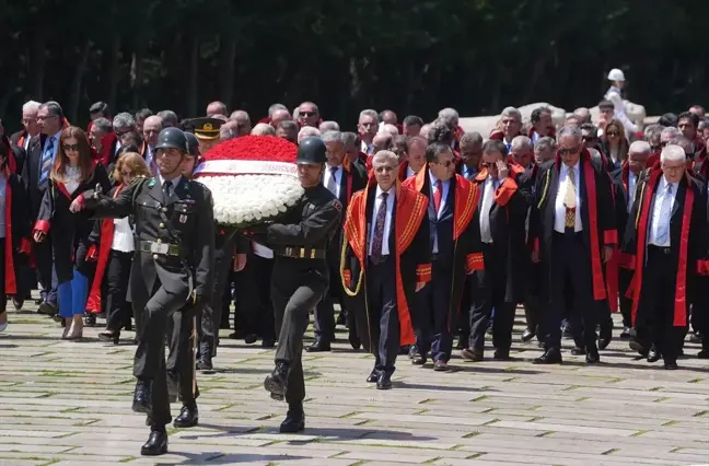 Yargıtay Cumhuriyet Başsavcısı Muhsin Şentürk Anıtkabir'i ziyaret etti