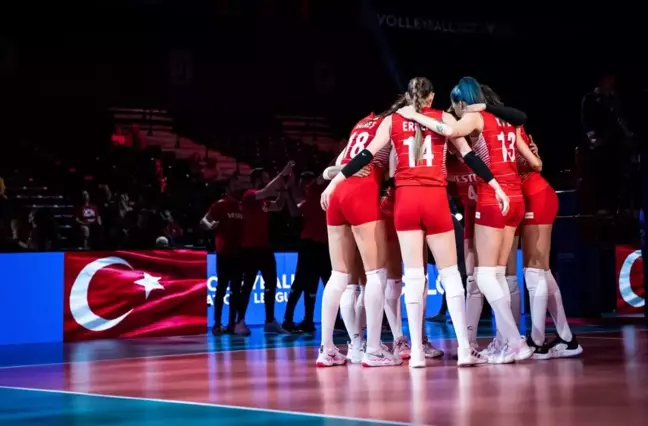 Türkiye-Brezilya Voleybol Maçı Canlı İzle! Türkiye-Brezilya voleybol maçı saat kaçta? Türkiye-Brezilya voleybol maçı şifresiz canlı izle!