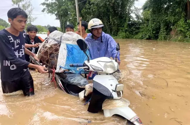 Myanmar'da Sel ve Toprak Kaymalarında Can Kaybı 66'ya Yükseldi