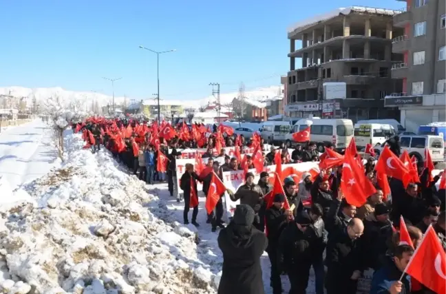 Yüksekova'da Teröre Lanet Yürüyüşü