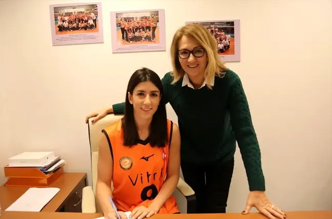 Merve Dalbeler yeniden Eczacıbaşı VitrA'da
