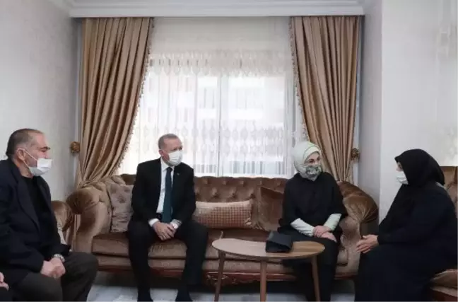 Cumhurbaşkanı Erdoğan'dan Başak Cengiz'in ailesine ziyaret