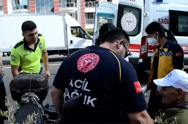 Son dakika 3. sayfa: Hastaneye gitmek istemeyen 82 yaşındaki yaralı motosikletliyi, ambulans şoförü ikna etti