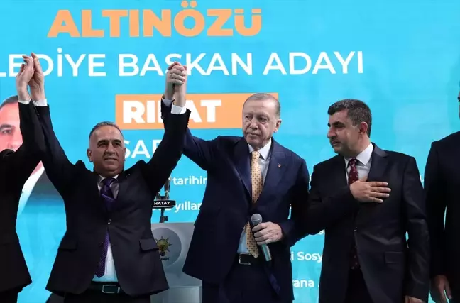 Cumhurbaşkanı Erdoğan: Muhalif sıfatıyla tanımlanan kardeşlerimize de umut vermek mecburiyetindeyiz