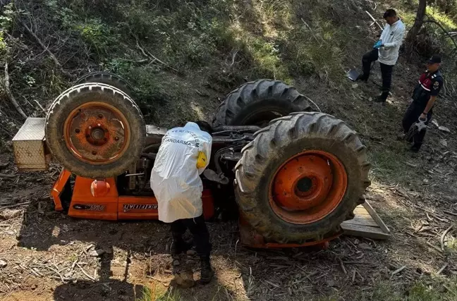 Kütahya'da Traktör Kazası: Çiftçi Hayatını Kaybetti