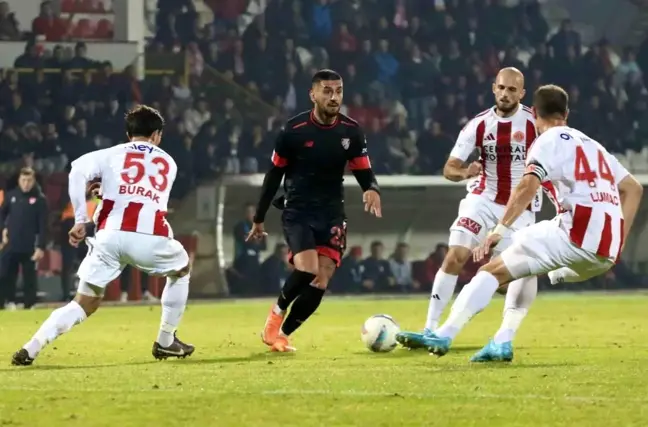 Boluspor, Ümraniyespor'u 3-0 ile Geçti