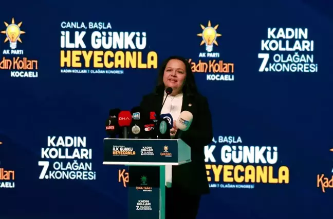 AK Parti Kocaeli Kadın Kolları Kongresi'nde Yasemin Özdemir Yeniden Seçildi