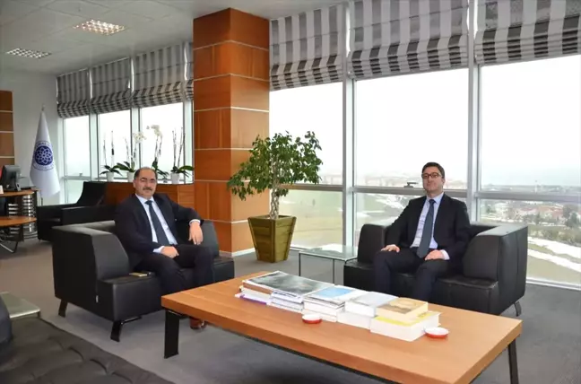 Kaymakam Yüzer'den, Rektör Şimşek'e Ziyaret