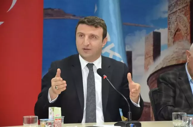 Bakan Yardımcısı Yegin İş Verenlerle Bir Araya Geldi