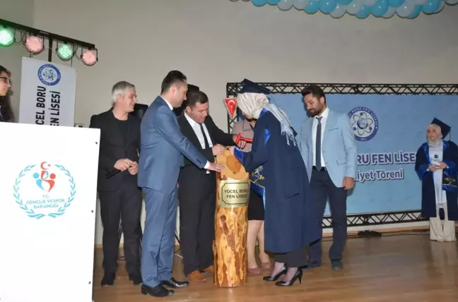 Yücel Boru Fen Lisesi İlk Mezunlarını Veriyor