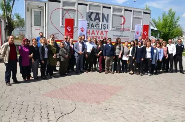 Aile ve Sosyal Politikalar İl Müdürlüğü Kan Bağışında da Duyarlılık Gösterdi