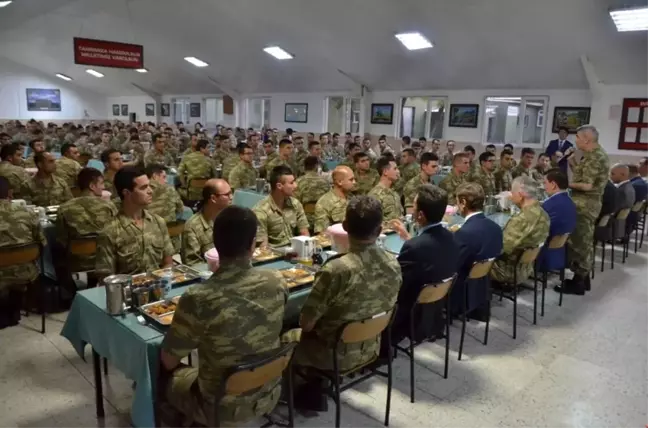 3. Ordu Komutanlığından Askerlere İftar