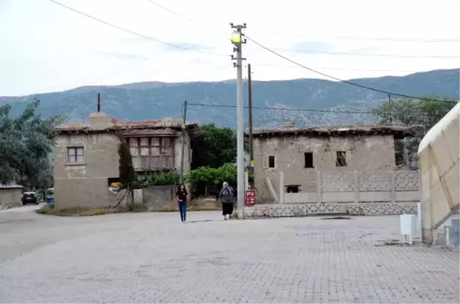 Antalya'nın Sıcağından Bunalan Yaylaya Kaçtı