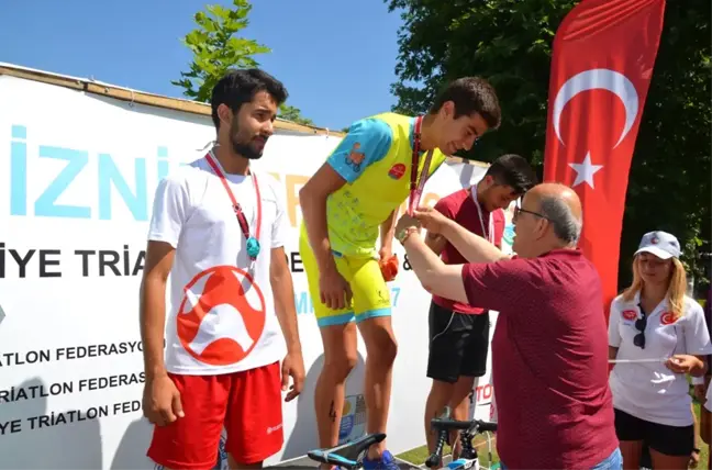 5.İznik Triatlonu Tamamlandı