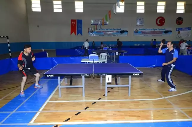 Yeşilyurt'ta Ulusal Masa Tenisi ve Sokak Basketbolu Turnuvası