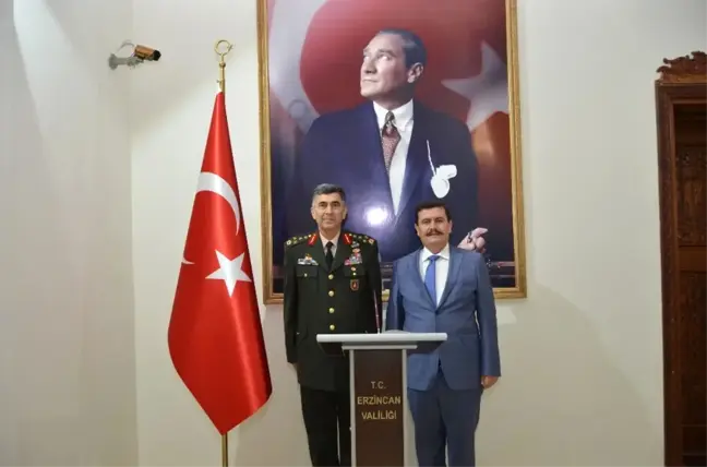 Kara Kuvvetleri Komutanı Orgeneral Çolak'tan Vali Arslantaş'a Veda Ziyareti