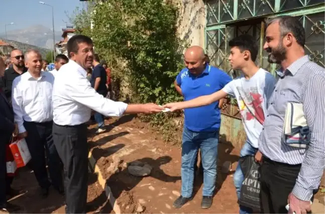 Ekonomi Bakanı Zeybekci Denizli'de