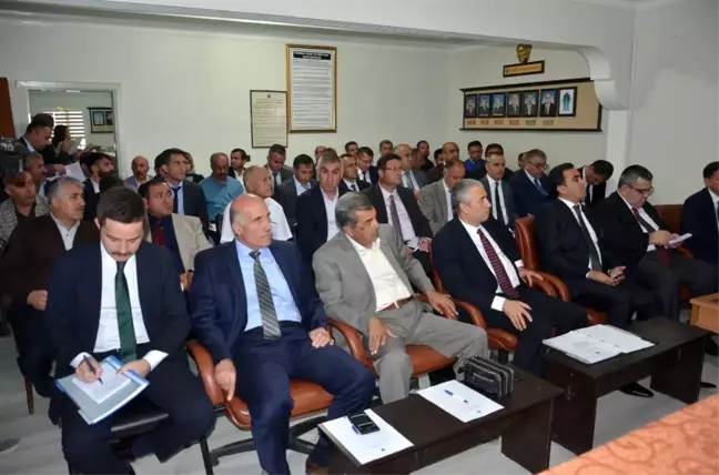 Yüksekova'da Dış Ticaret Bilgilendirme Semineri
