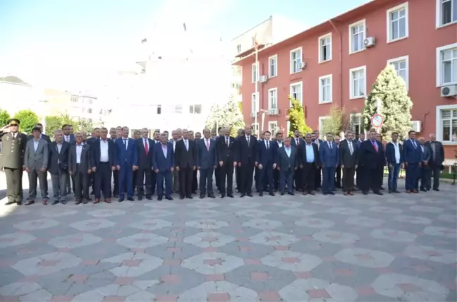 Hayrabolu'da Muhtarlar Günü Kutlandı