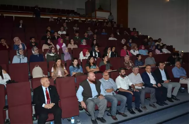 Hüsn-i Hat Sanatı Bilgilendirme Konferansı Yapıldı