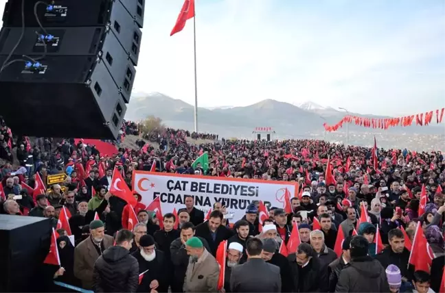 Aziziye Tabyalarına Yürüyüş Programına, Çat Belediyesi'nden Büyük Katılım