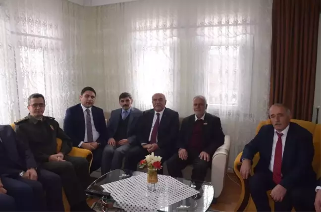 Vali İpek: