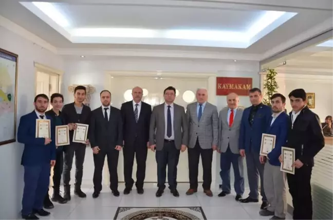 Hafızlık Belgelerini Aldılar