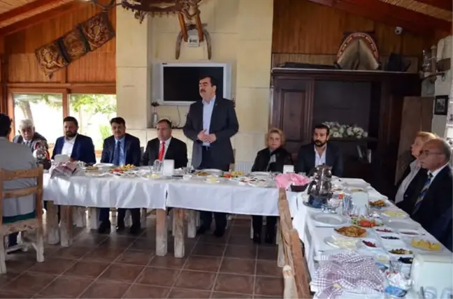 Ak Partili Erdem Didim Ziyaretlerini Muhtarlarla Başladı