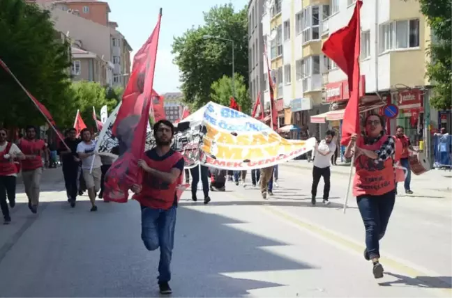 Eskişehir'de 1 Mayıs Coşkuyla Kutlandı