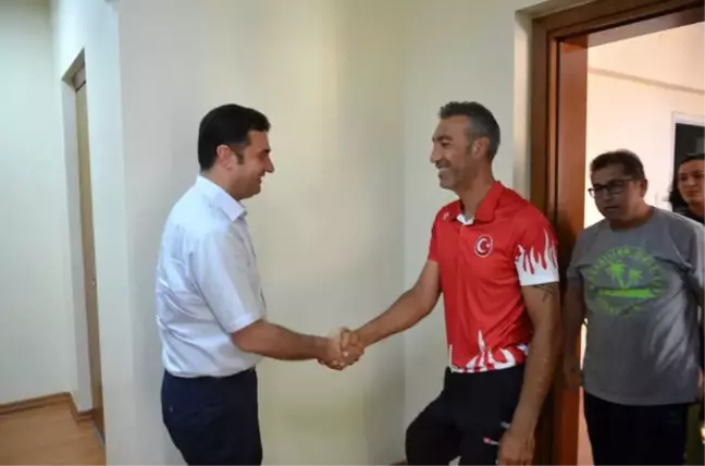 Ataşbak: