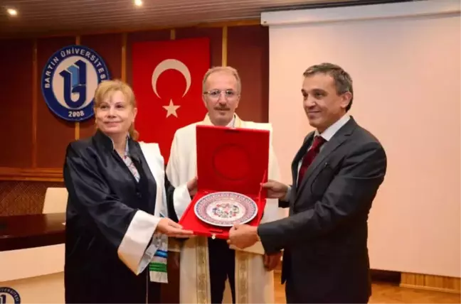 Bartın Üniversitesi İslami İlimler Fakültesi 'Tse En Iso 9001' Belgesini Teslim Aldı