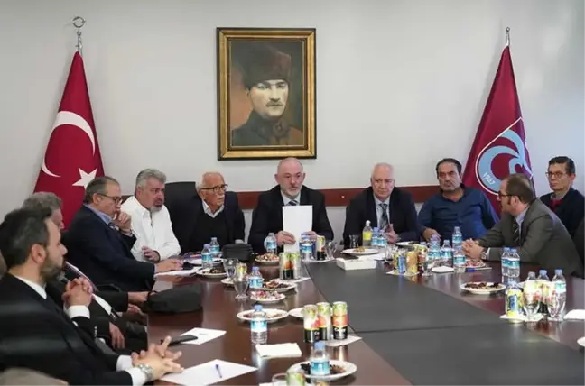 Trabzonspor'da Genişletilmiş Divan Toplantısı Yapıldı