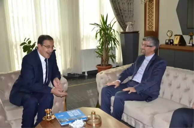 İran Başkonsolos Soltanzaden'den Başkan Bulutlar'a Ziyaret