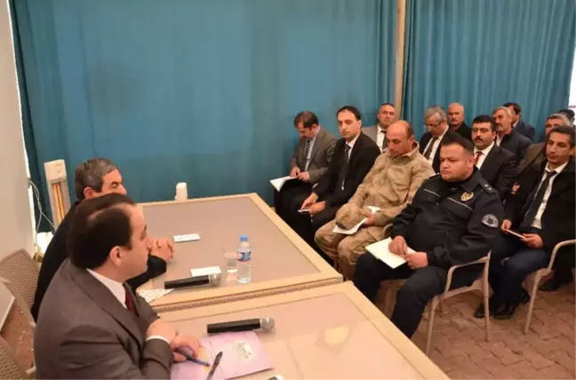 Kaymakam Zengince Muhtarların Sorunlarını Dinledi