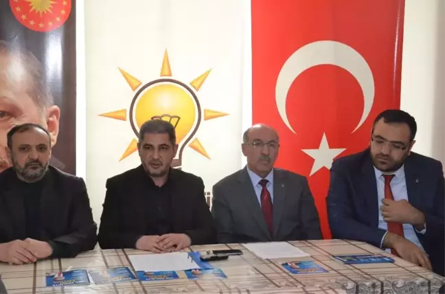 AK Parti Akçadağ İlçe Teşkilatında Yeni Yönetim Tanıtıldı