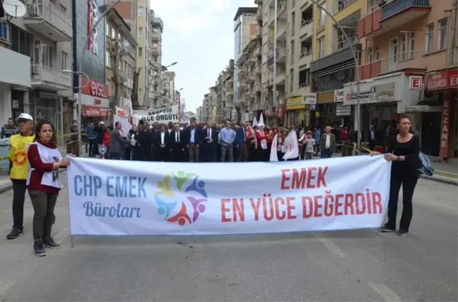CHP'den 1 Mayıs Kutlaması