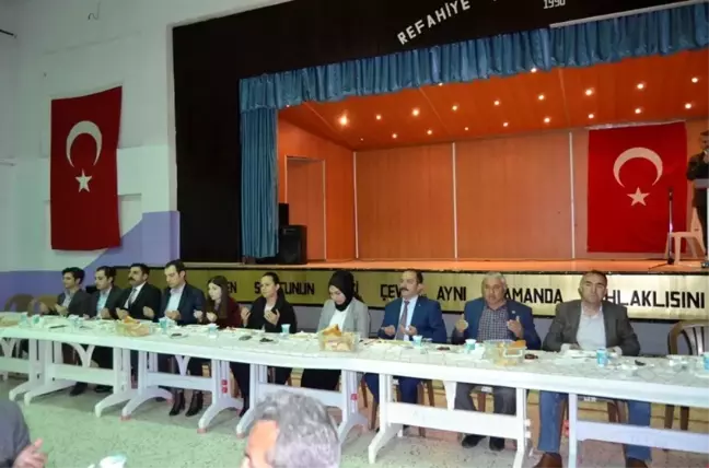 Refahiye Muhtarlar Derneğince İftar Yemeği Düzenlendi