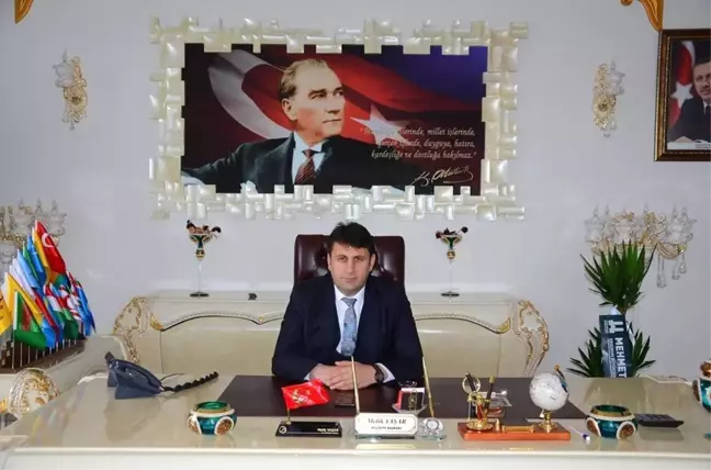 Çat Belediye Başkanı Melik Yaşar'ın bayram mesajı