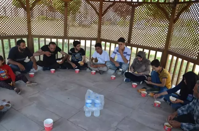 Hatay'da 23 kaçak göçmen yakalandı