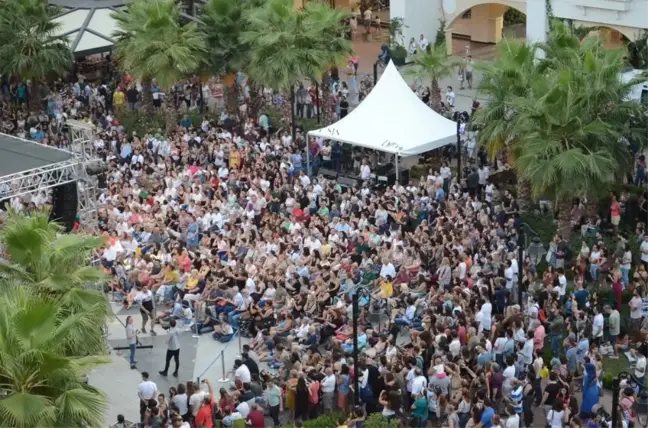 Binlerce İzmirlinin katıldığı caz festivali bu yıl 2-3-4 Ağustos'ta