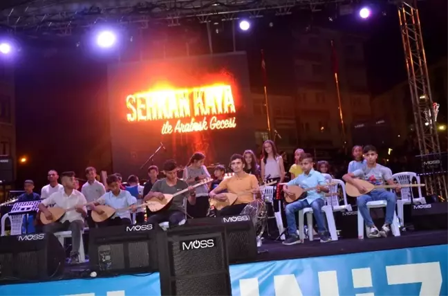 Beytüşşebaplı öğrenciler Sivas'ta konser verdi