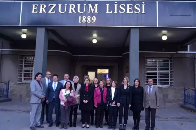 Milli Eğitim Bakanı Ziya Selçuk'un eşi Rana Selçuk Erzurum'da eğitim müzesi açılışı yaptı